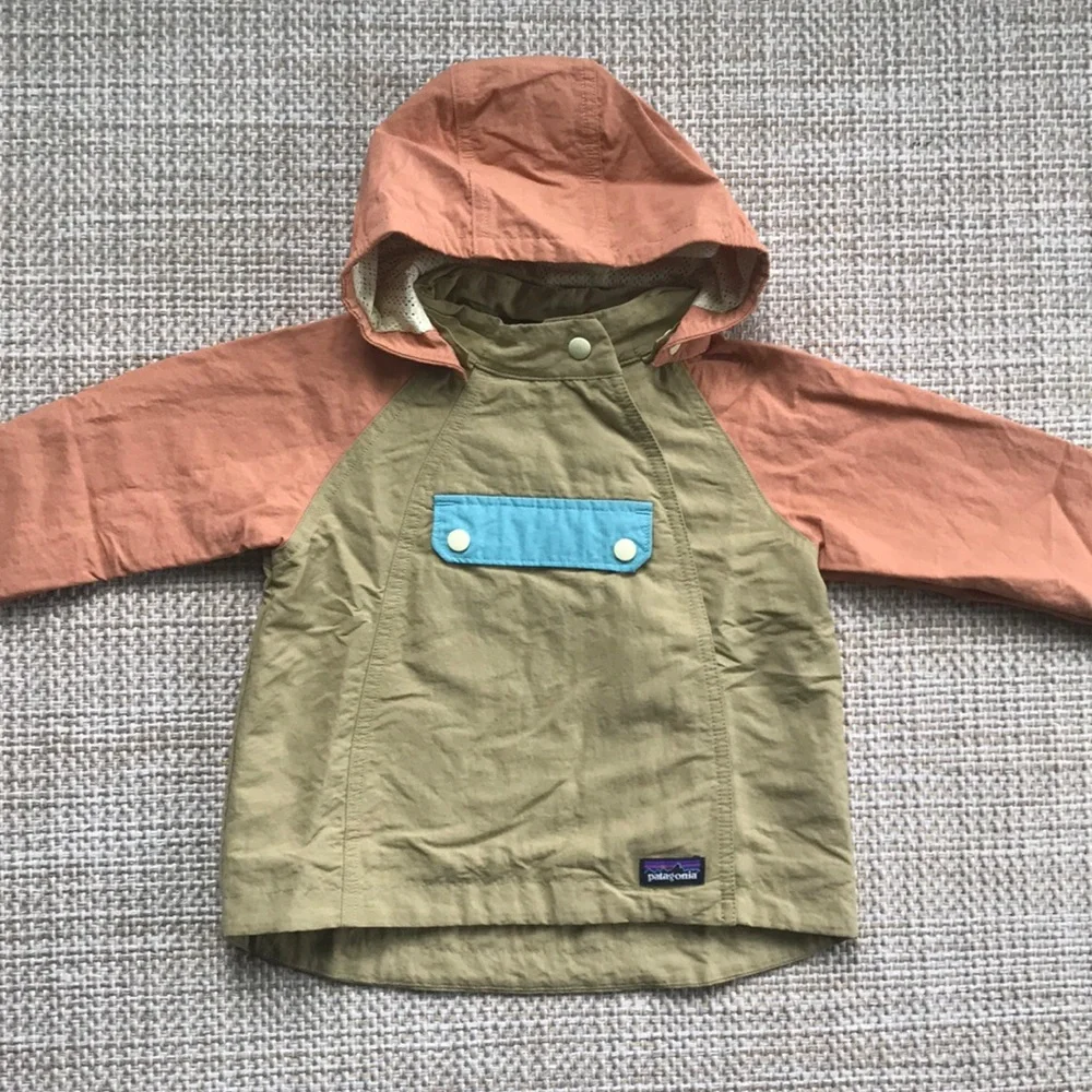 Patagonia Jacket (size 2T) - Picture 2 of 6